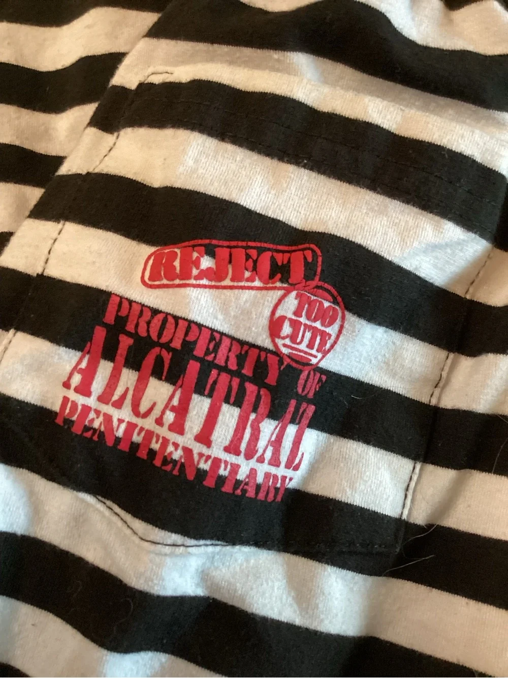 Kids Alcatraz Prisoner Striped Halloween Costume Set/Pajamas - small